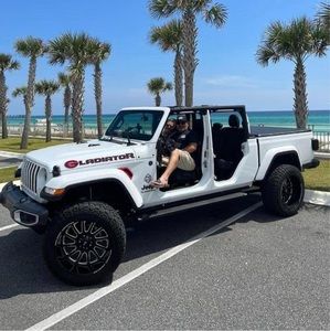 Meet your Posher, Timothy